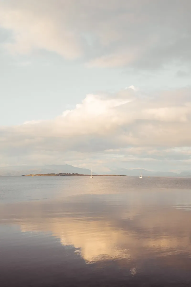 Paesaggio dell'Isola di Skye pellicola backlit da Henrike Schenk Photography