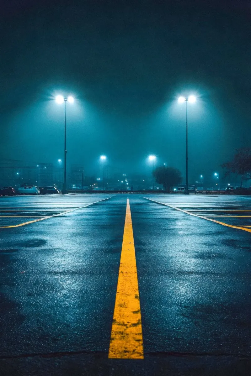 Palermo - Linee urbane: Notte sull'asfalto pellicola backlit da By Night
