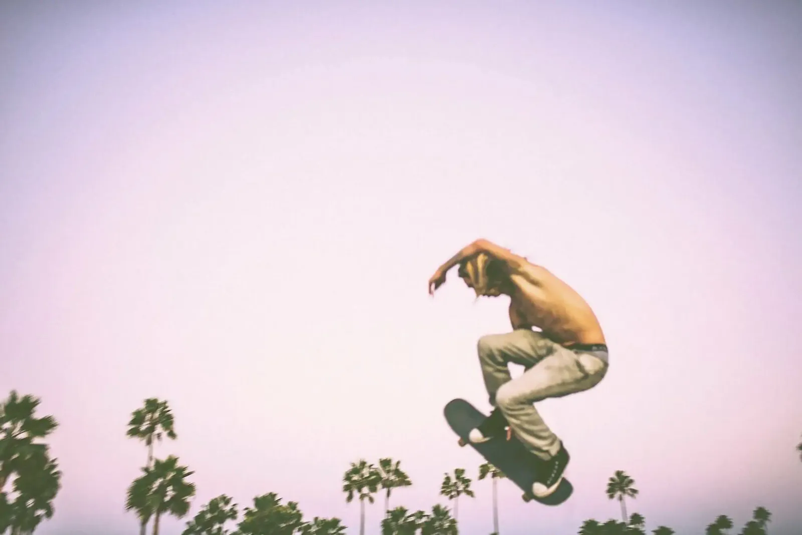 Skate Dreams pellicola backlit da Chris Abatzis