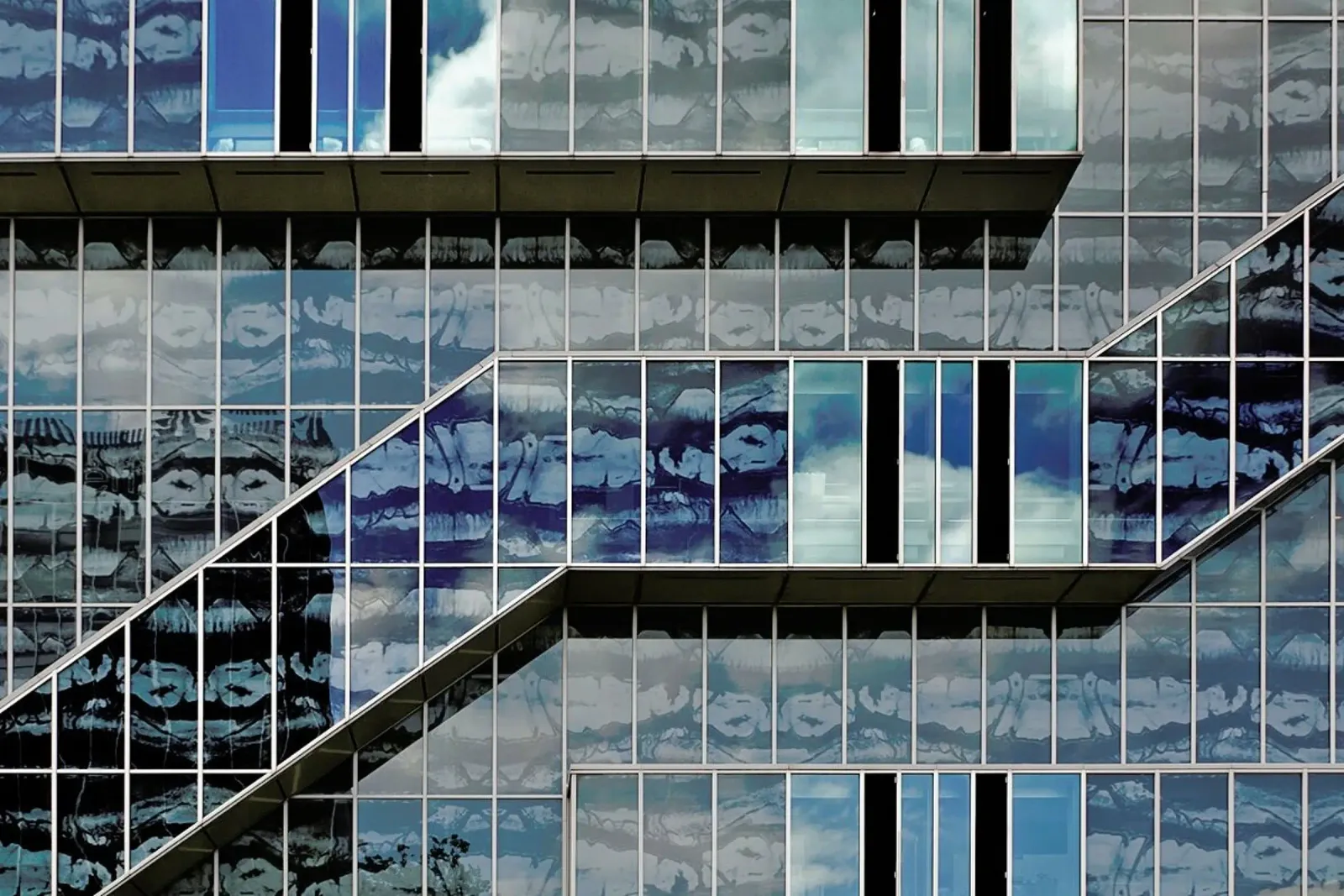 Construction Art in Glass - Henk Van Maastricht alluminio dibond da Pictufy