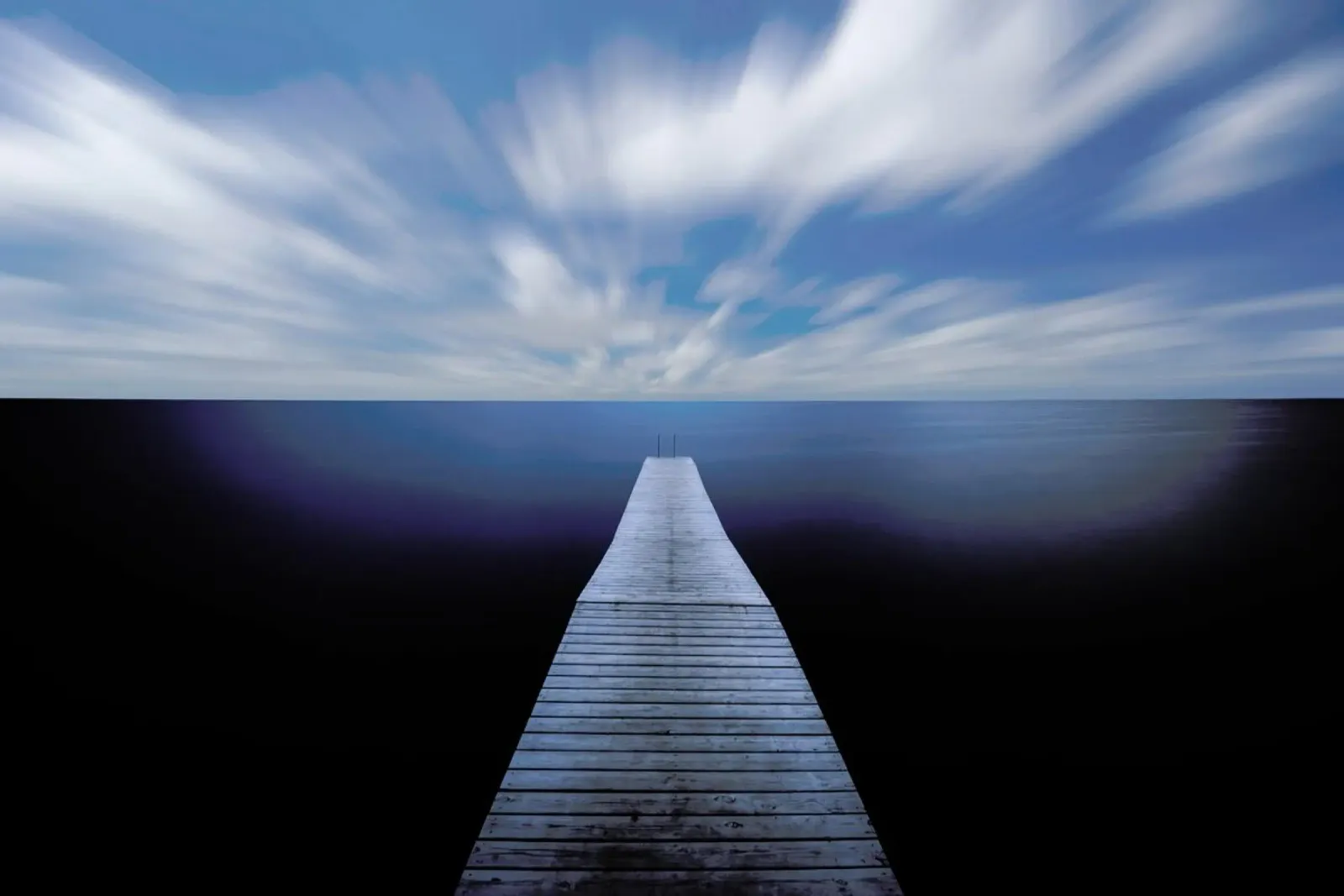 On The Edge Of The World - Christian Lindsten alluminio dibond da Pictufy