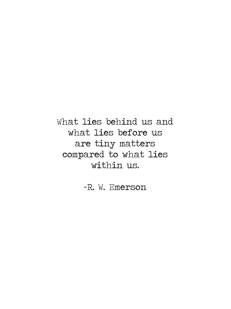 Le piccole cose contano in confronto a quello che c'è dentro di noi - Citazione di Emerson pellicola backlit da Summer Soul Co. - Quotes