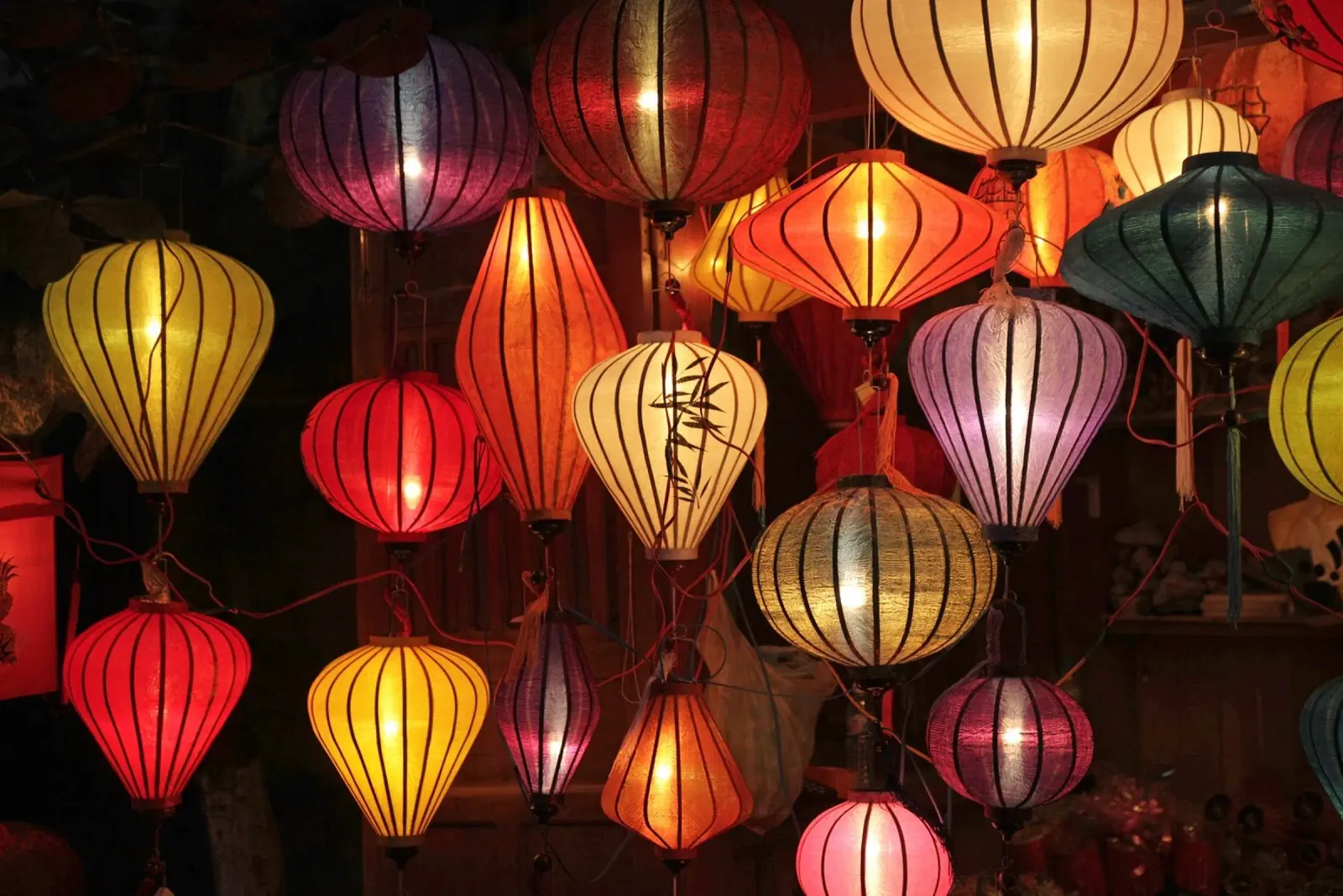 Laternen in Vietnam pellicola backlit da Reisefotografie - Bilder aus aller Welt