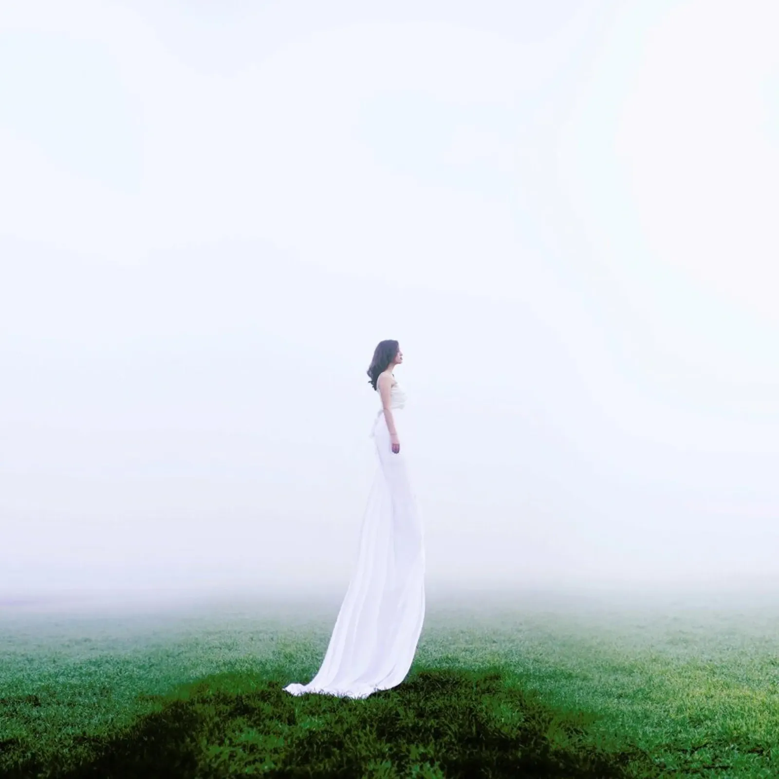 Another World pellicola backlit da Jovana Rikalo