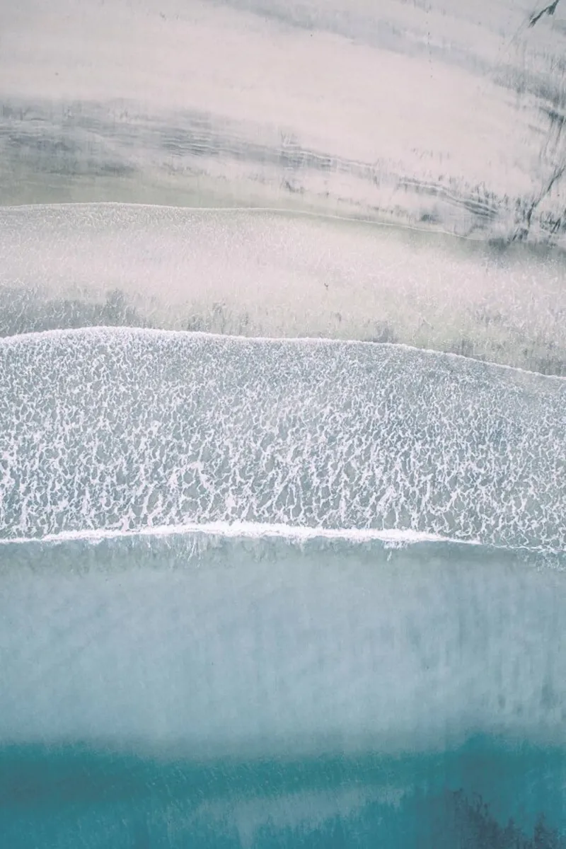 Lofoten Walks pellicola backlit da Airpixels