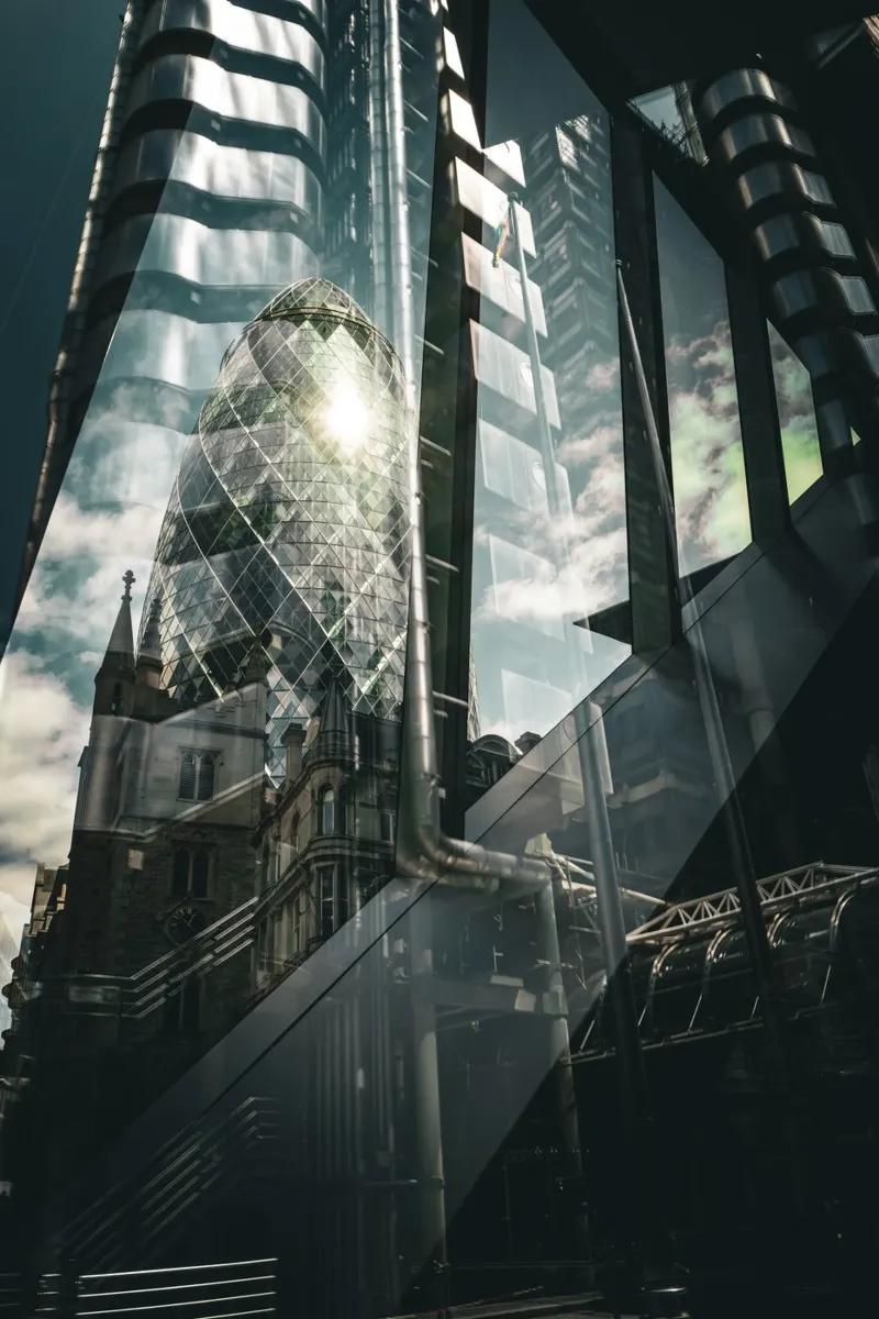 London pellicola backlit da Flo Klein