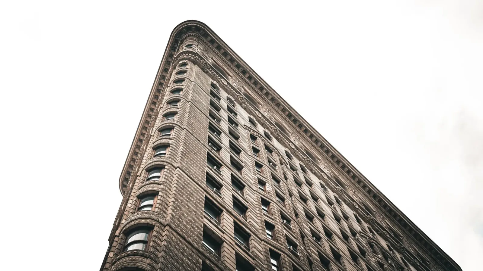 New York Flat Iron alluminio dibond da Flo Klein