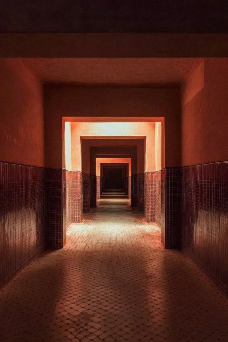 Le corridor infini de Marrakech canvas by By Night
