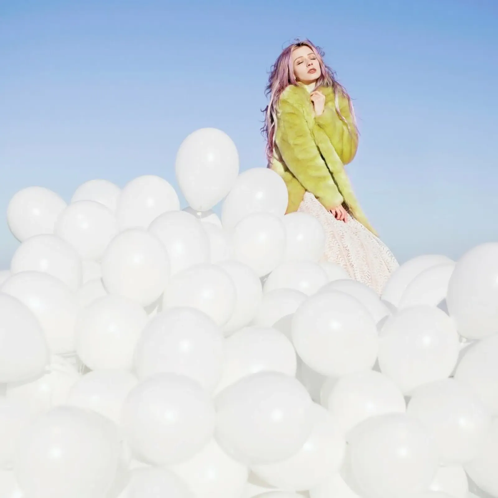 300 Balloons alluminio dibond da Jovana Rikalo