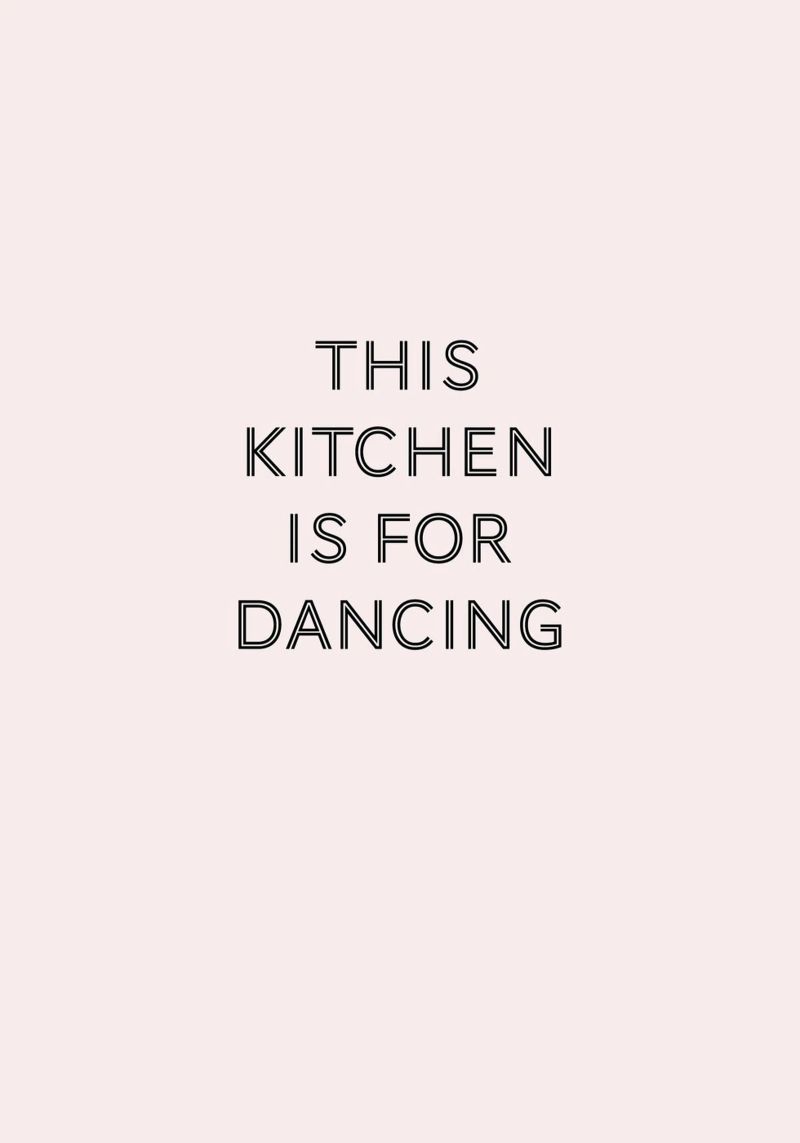 Dancing in the kitchen. Poster von Poster Print Studio