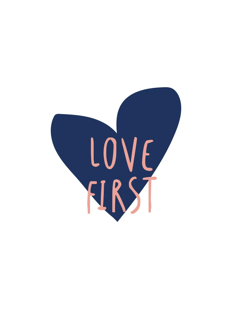 Love fist pellicola backlit da Constanze Art Direction