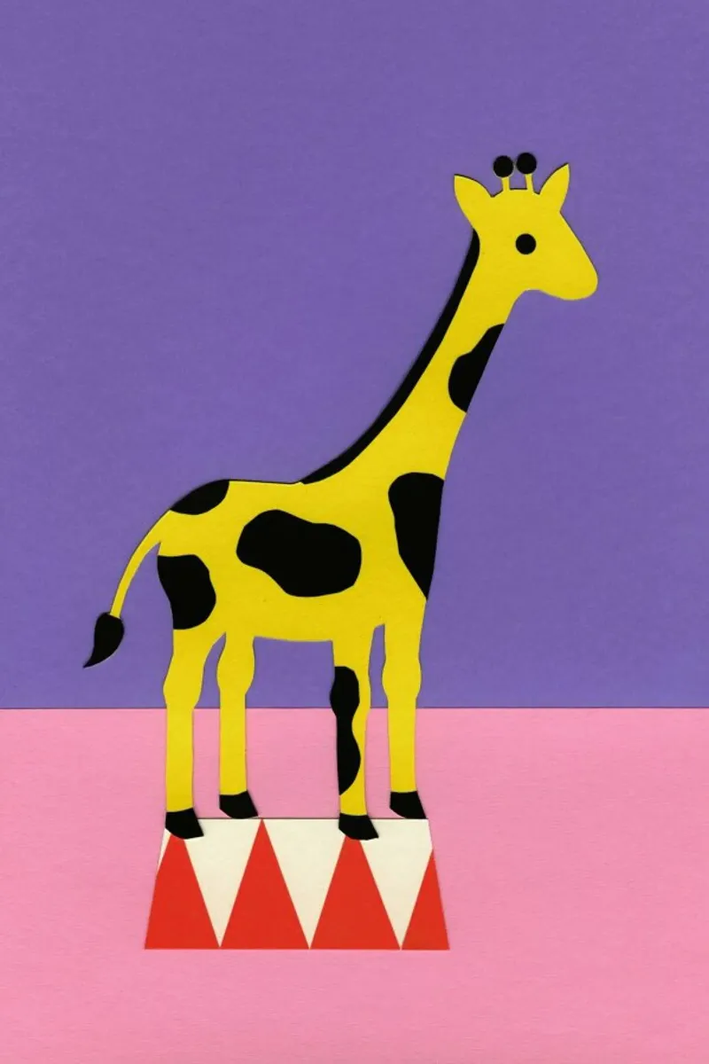 Giraffe Aloopi canvas by Rosi Feist