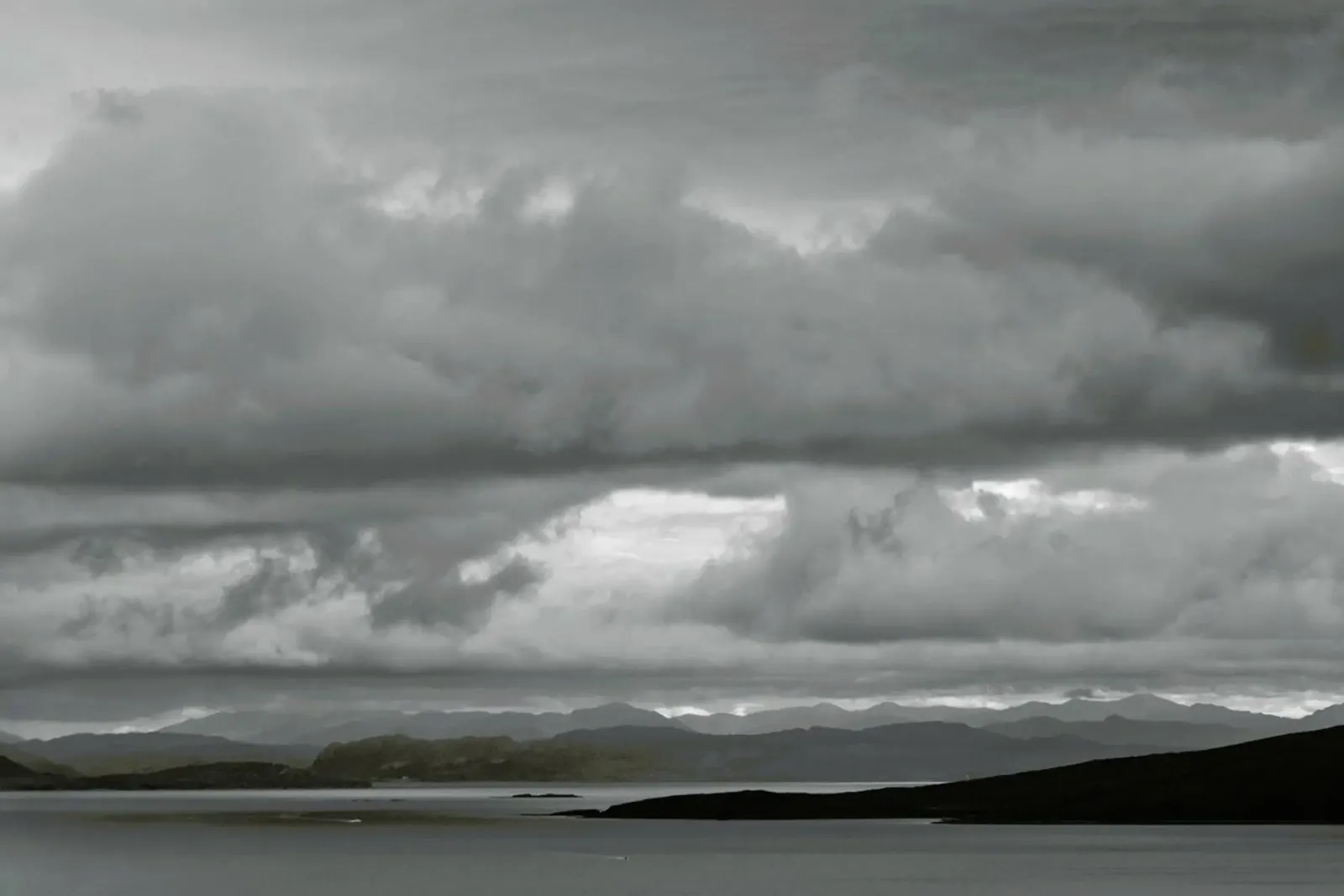Highlands in Sight pellicola backlit da Nur Mut