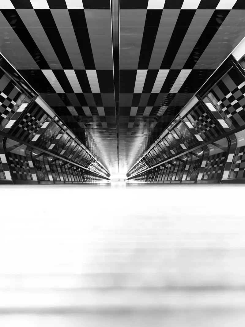 Timetunnel plexiglass da Flo Klein