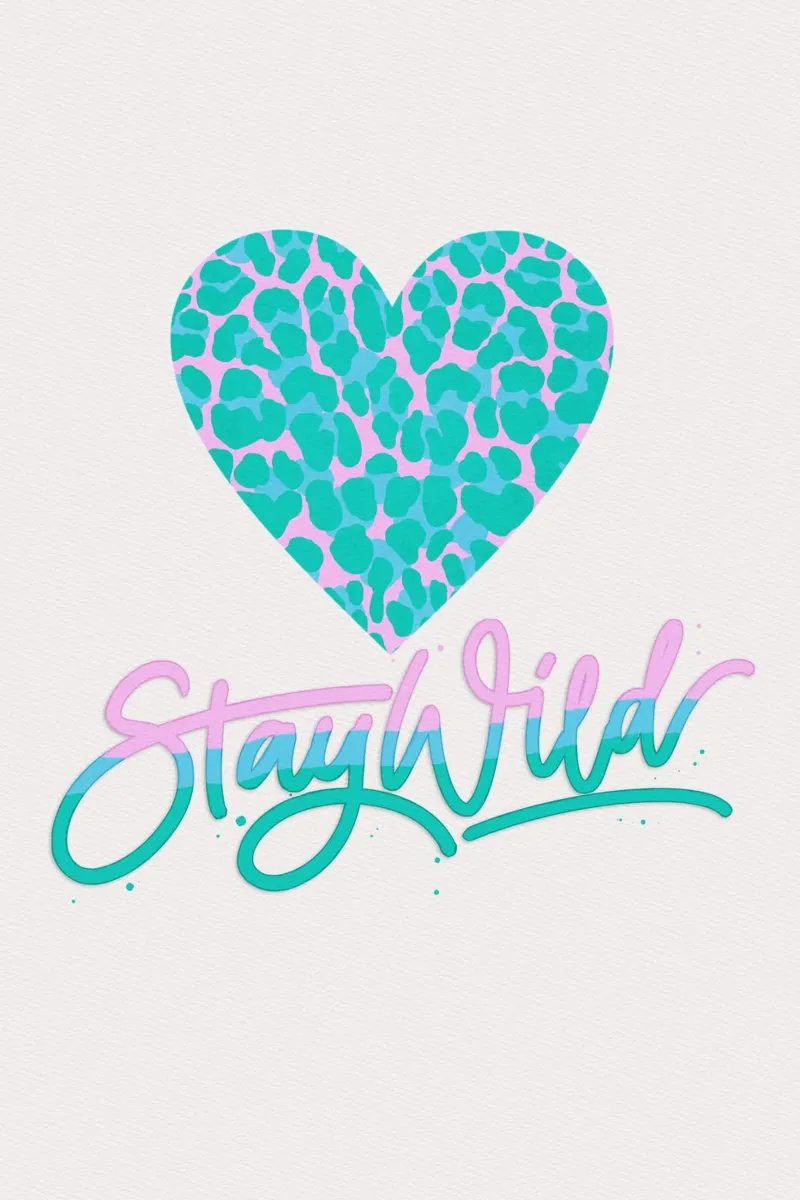 Blijf Wild. Leeuw print in roze en turquoise canvas met Baklijst van CalliLetters