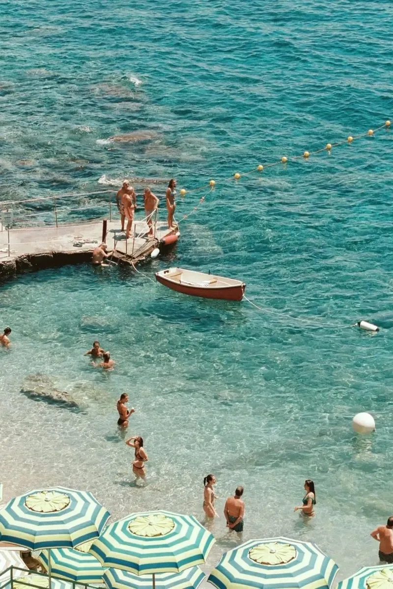 Poster da spiaggia Italia, arte da parete italiana, stampa da viaggio poster con telaio in plastica da TheTravelClub