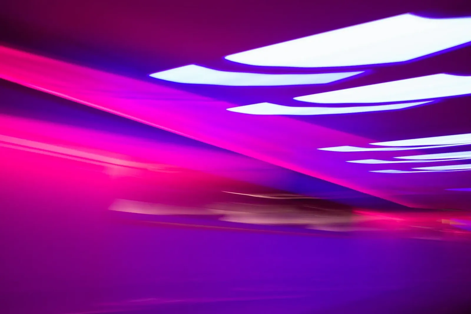 Abstract Lights pellicola backlit da Flo Klein