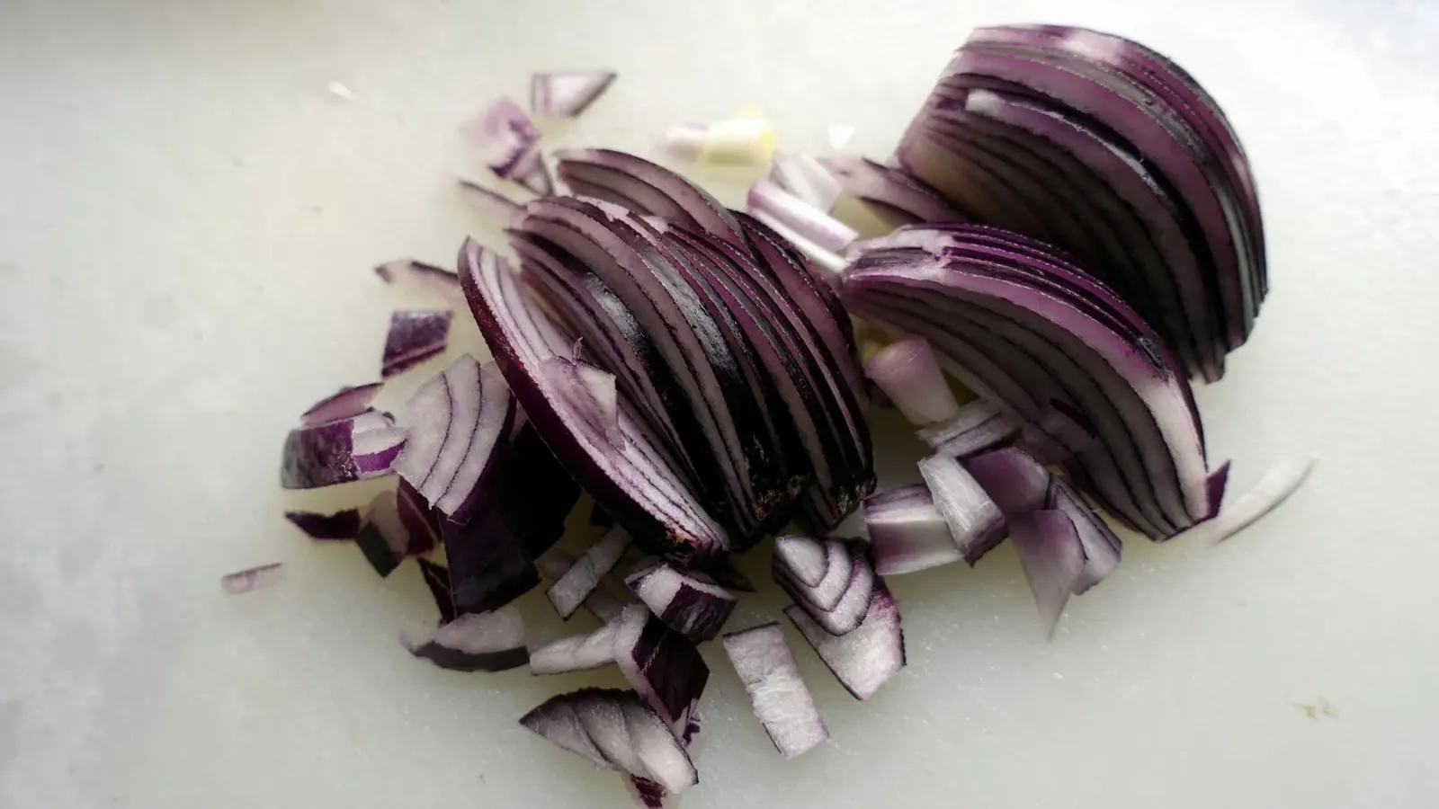 Tropea Onion poster con telaio in plastica da Massimo Frascogna