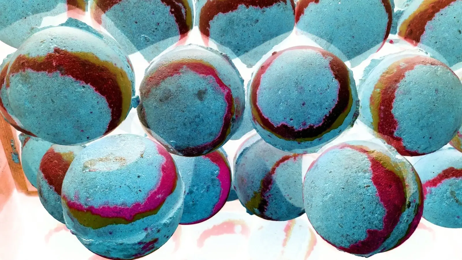 Palline blu carta hahnemühle da Massimo Frascogna