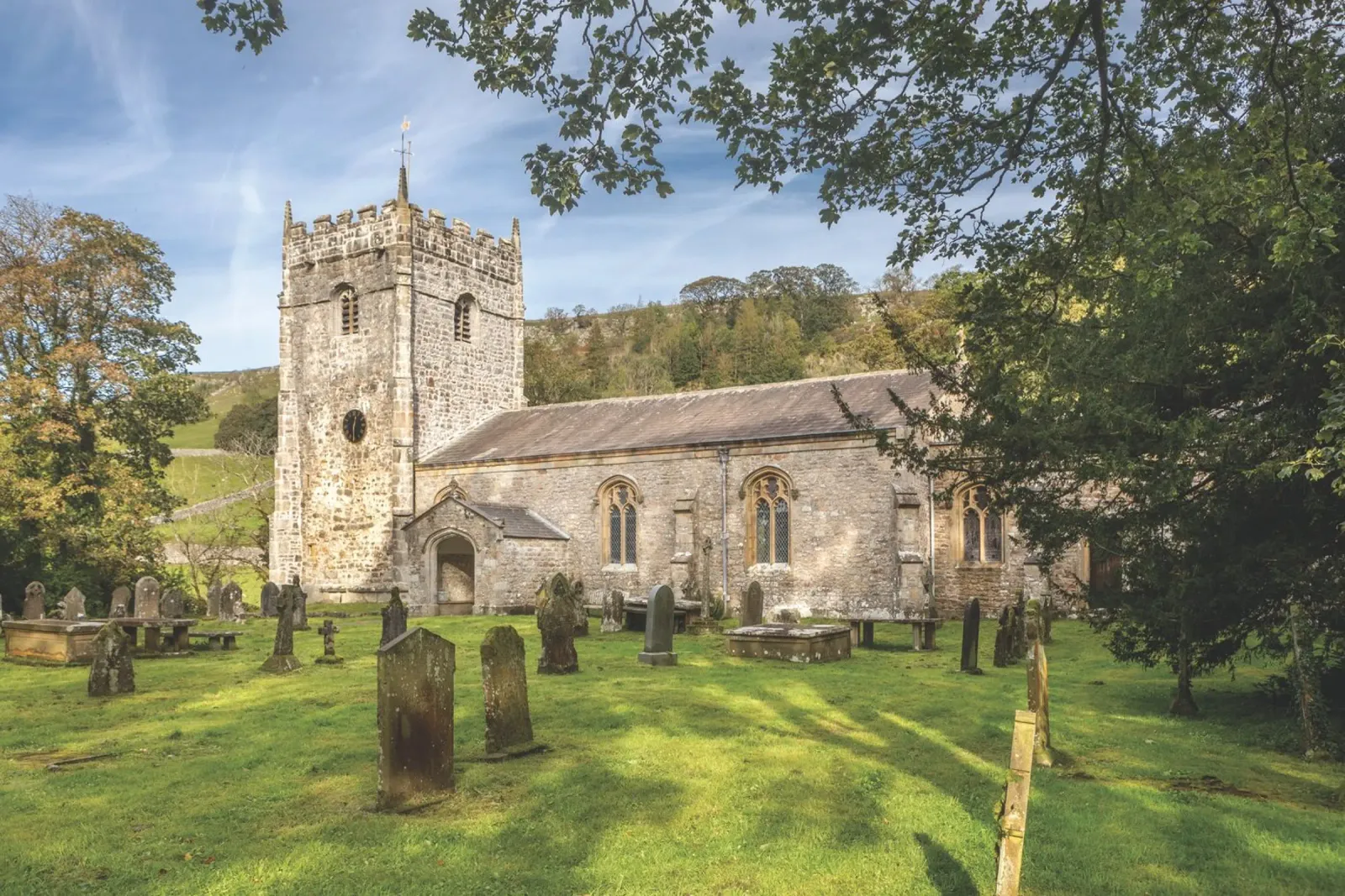 St Oswald's Church Arncliffe pellicola backlit da Dave Hare Photography