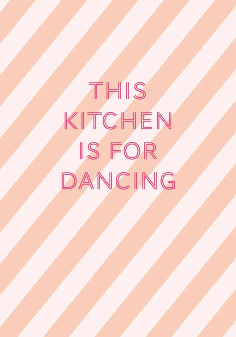 „This Kitchen is for Dancing“ poster con telaio in legno da Poster Print Studio