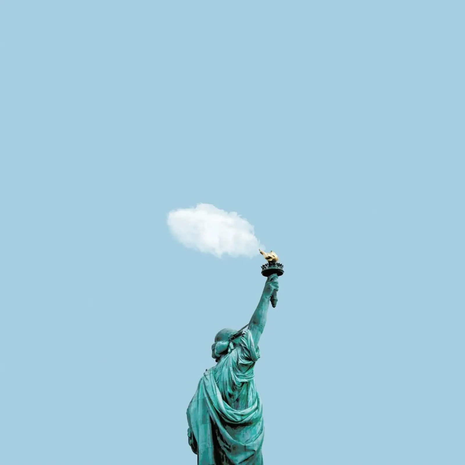 Cloud of Liberty pellicola backlit da Rafael Burato