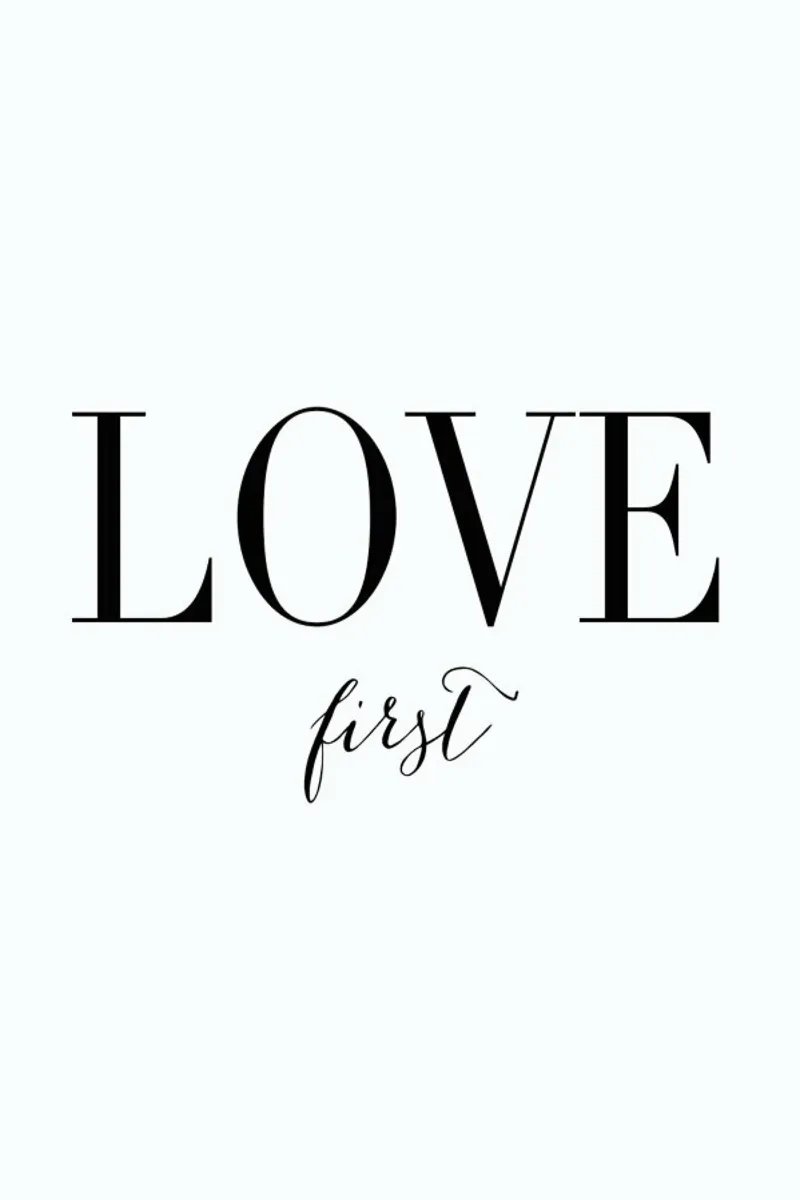 Love First pellicola backlit da Amy & Kurt