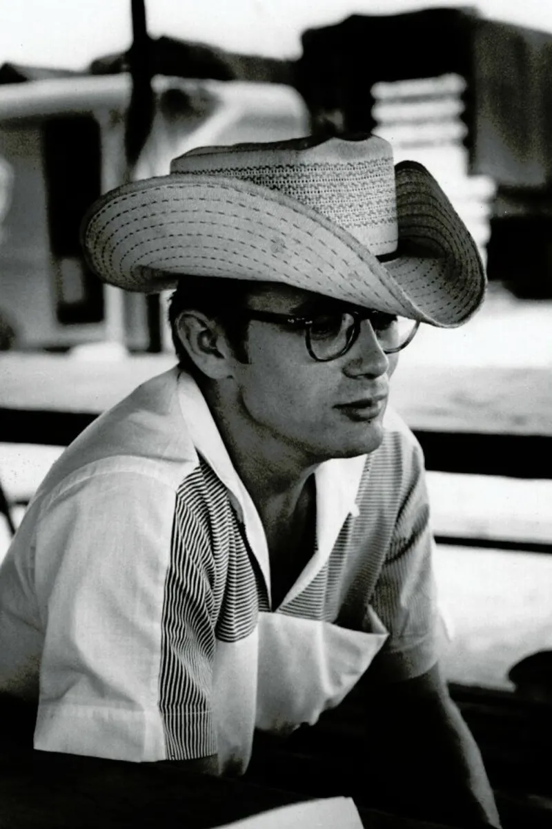 James Dean with Cowboy Hat pellicola backlit da Gallery Print and Art Limited