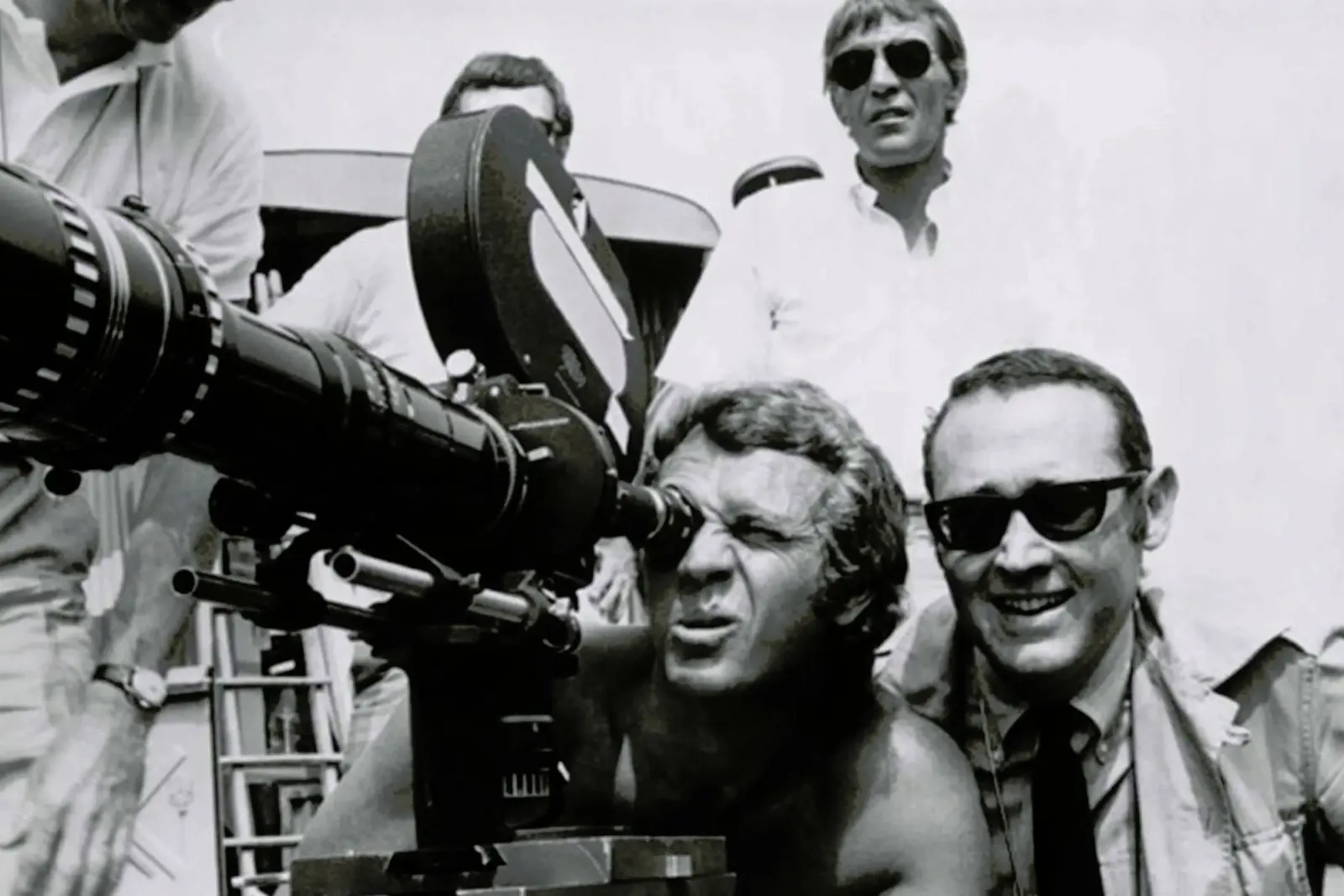 Steve McQueen behind the Camera plexiglass da Gallery Print and Art Limited