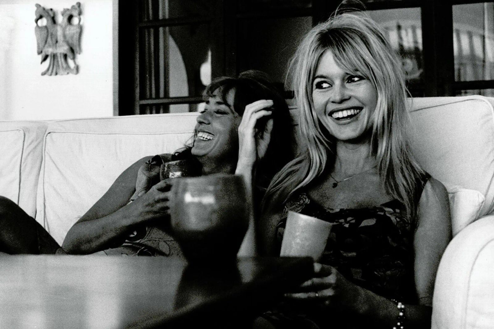 Brigitte Bardot Smiling poster de Gallery Print and Art Limited