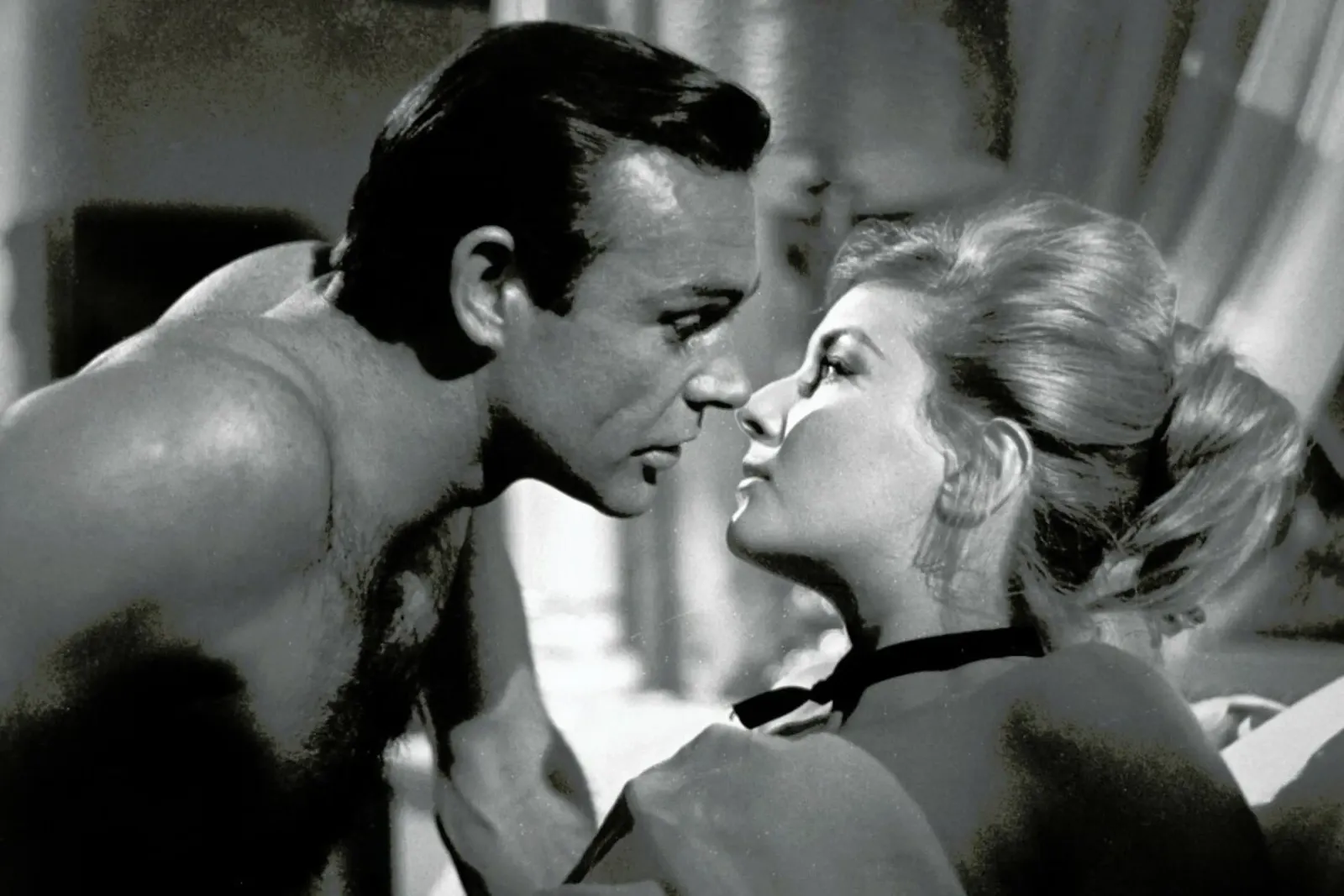 Sean Connery - From Russia with Love pellicola backlit da Gallery Print and Art Limited