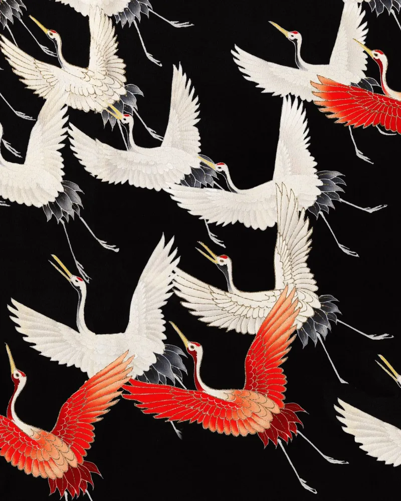 Vintage Illustration with White and Red Cranes Flying poster con telaio in alluminio da lovely lines