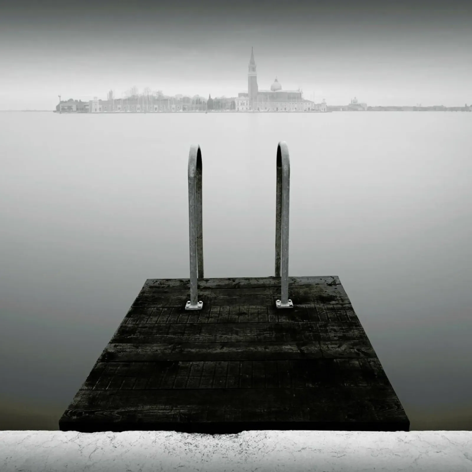 Venezia - The Pool pellicola backlit da Håggard Photography | Ronny Behnert