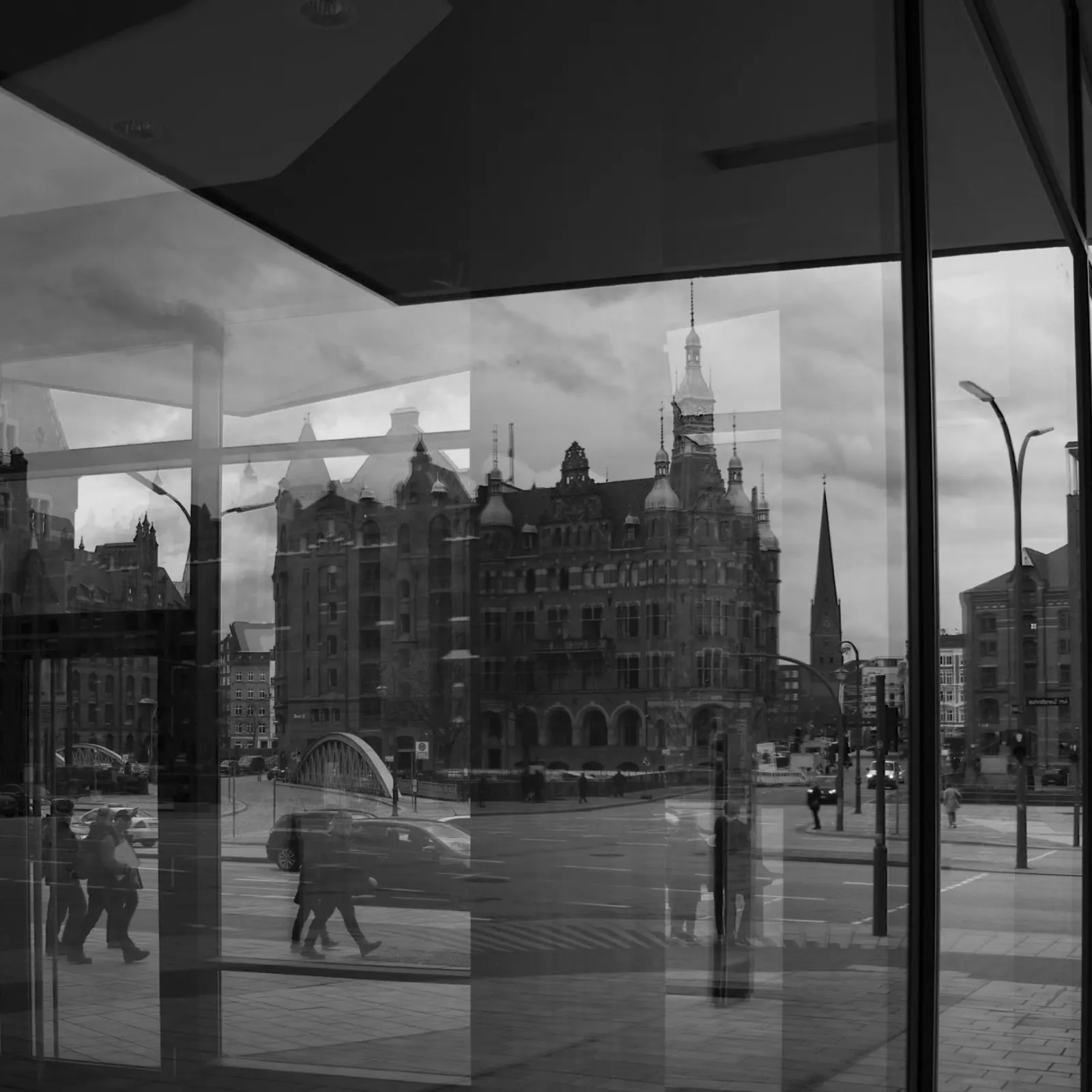 Speicherstadt zum Quadrat hahnemühle by corvinamedia.design