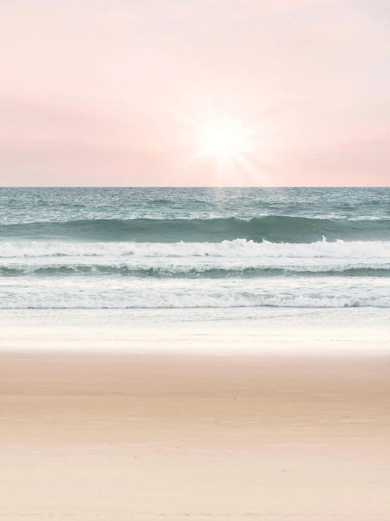 Tramonto in spiaggia poster da Olga Wildrose