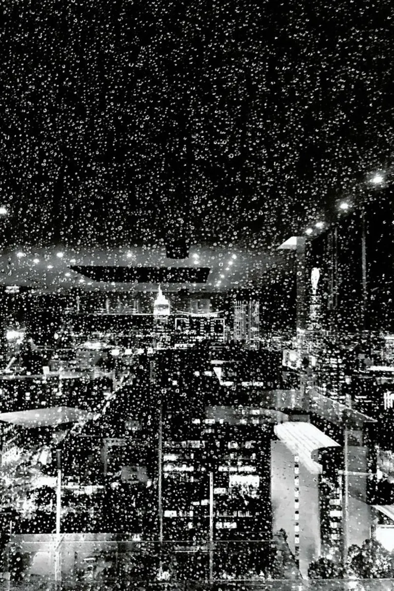 Rainy Megalopolis by @tungsxx poster con telaio in plastica da EyeEm Mobile GmbH