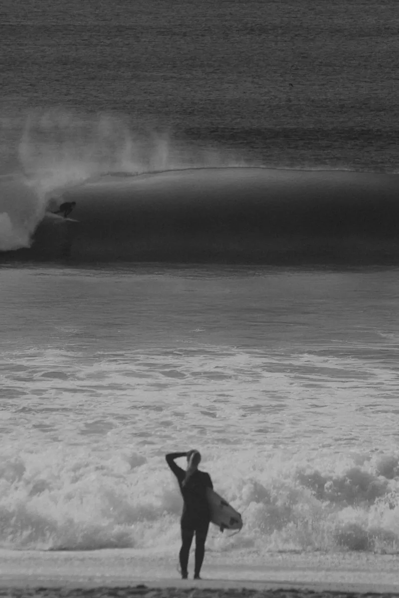 Bewondering - Retro Surf Fotografie Print voor Oceaanliefhebbers canvas met Baklijst van Barefoot Visuals