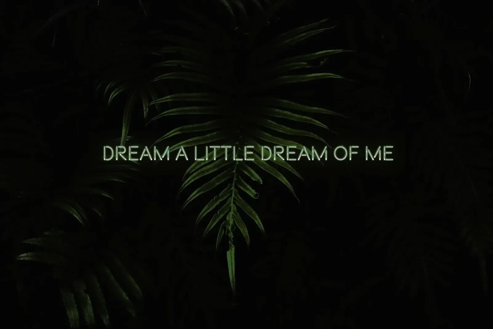 Dream a little dream poster con telaio in legno da Oh Darling