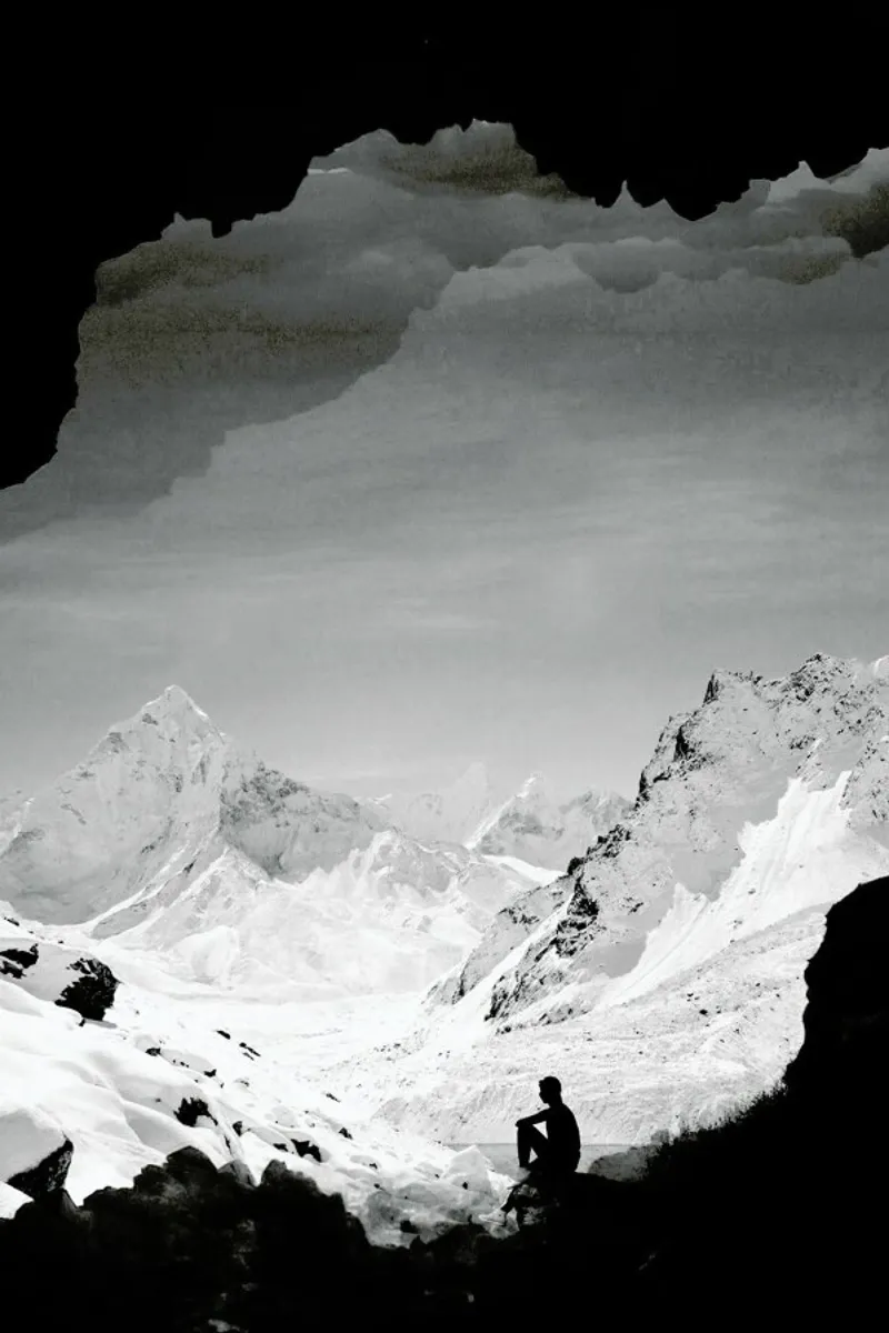 Snowy Isolation pellicola backlit da Stoian Hitrov