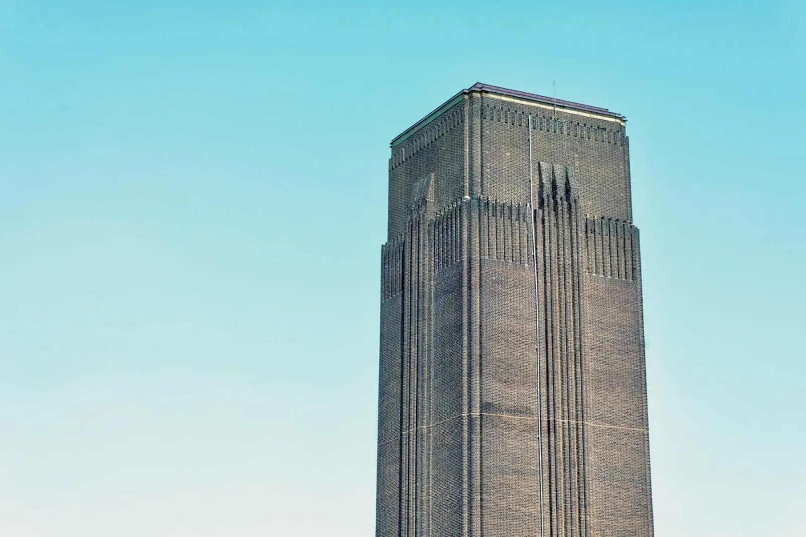 Tate Modern 03 poster da Michael Belhadi