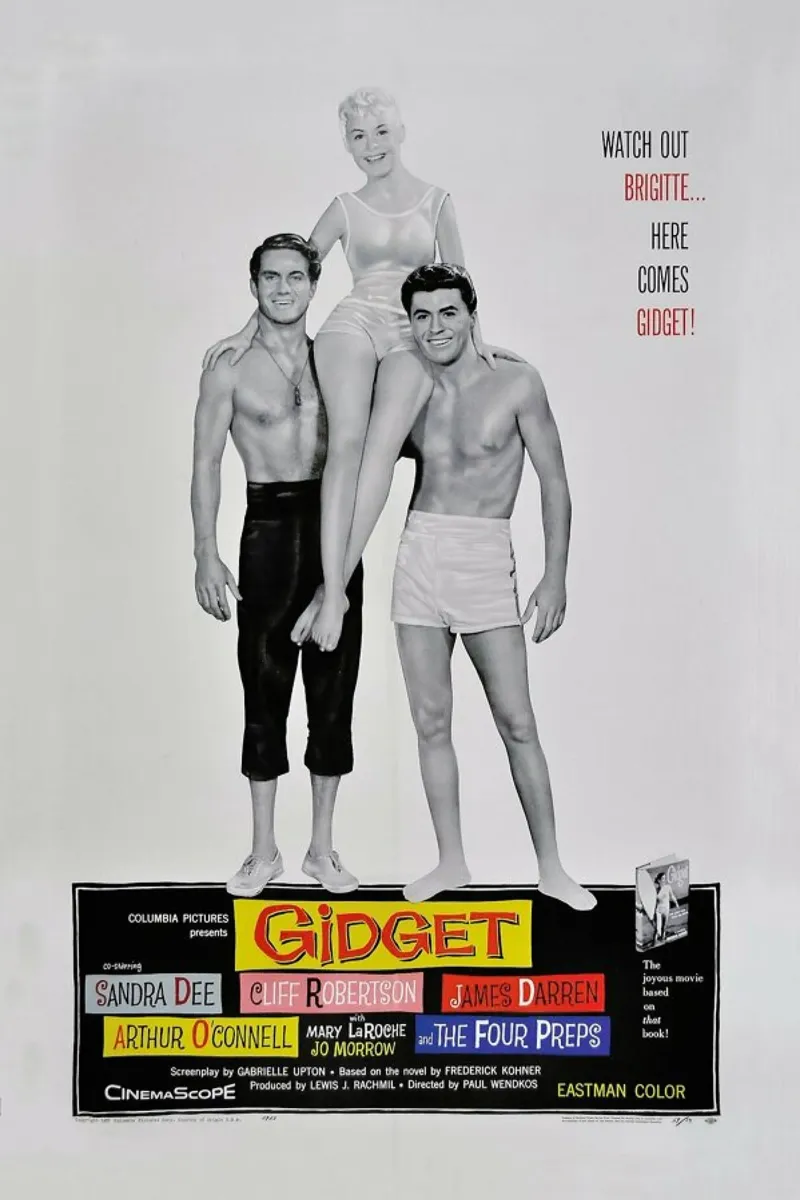 ‘Gidget’ Retro Movie Poster pellicola backlit da Gallery Print and Art Limited