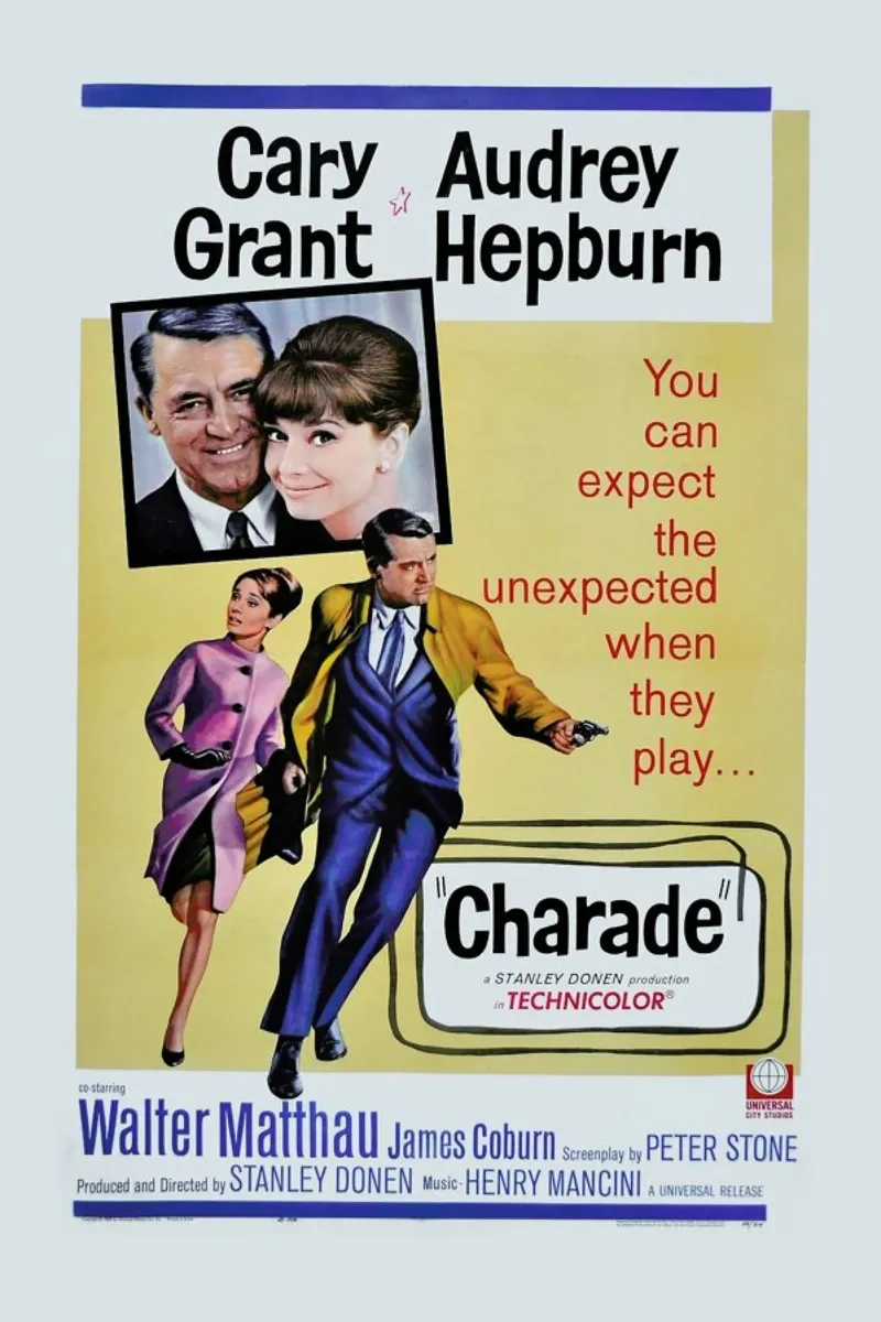 ‘Charade’ Retro Movie Poster pellicola backlit da Gallery Print and Art Limited