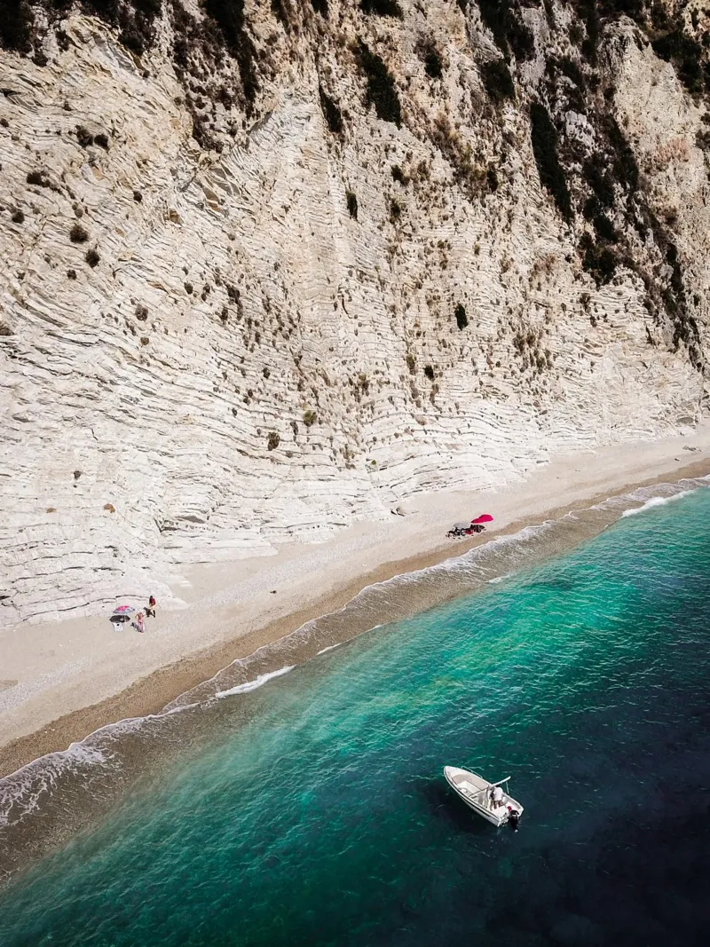 Cliff Beach pellicola backlit da Framative