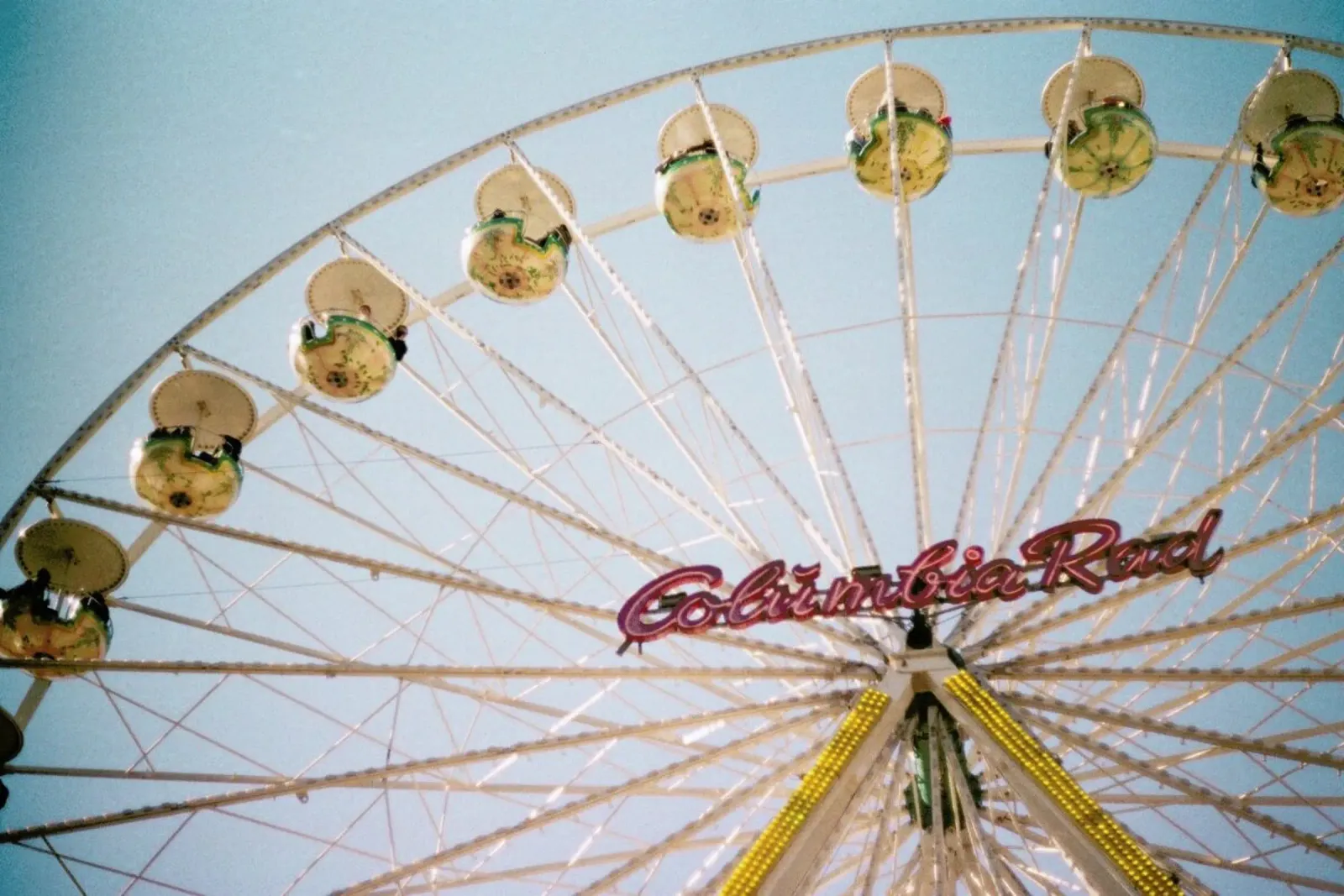 Endless Summer pellicola backlit da Alexandra Hellweg