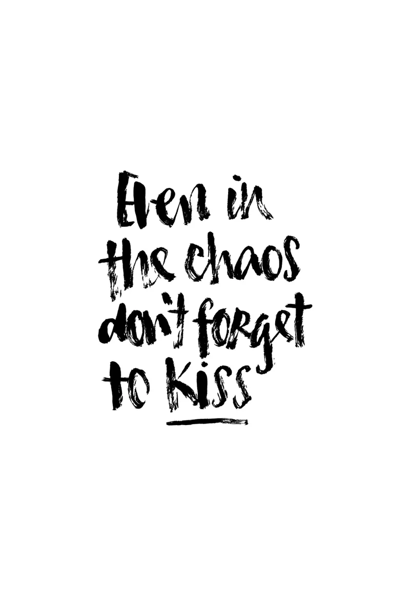 Don't Forget to Kiss pellicola backlit da Brushmeetspaper