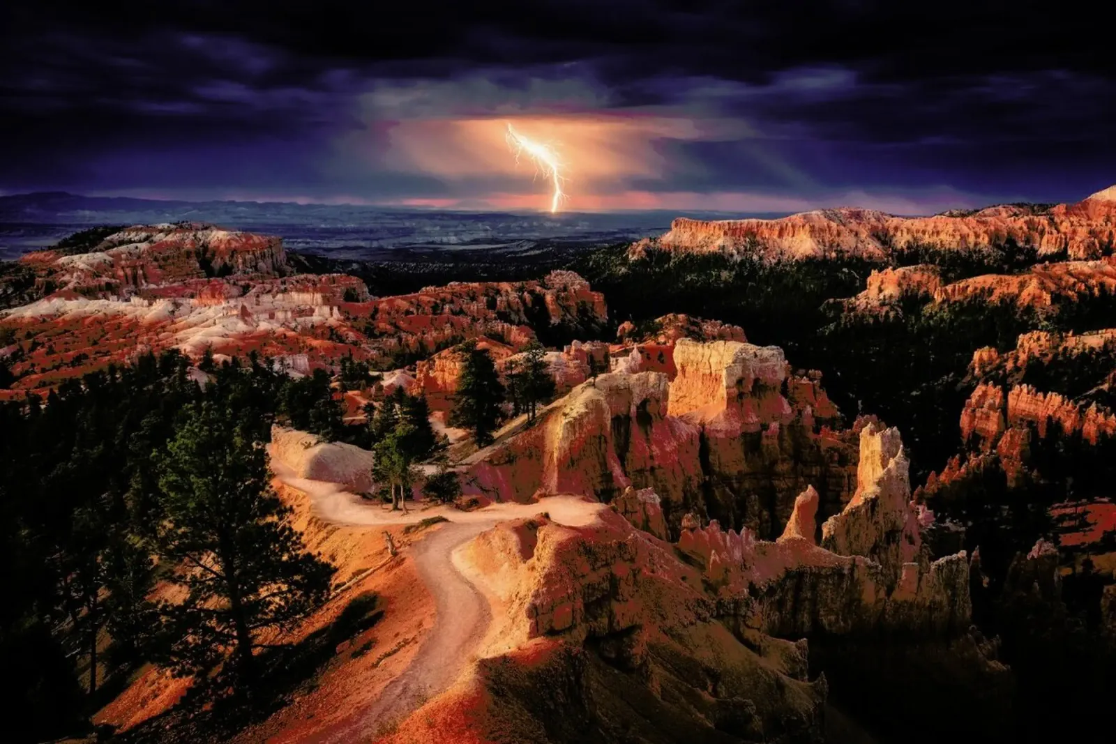 Lightning over Bryce Canyon - Stefan Mitterwallner poster avec cadre en aluminium de Pictufy