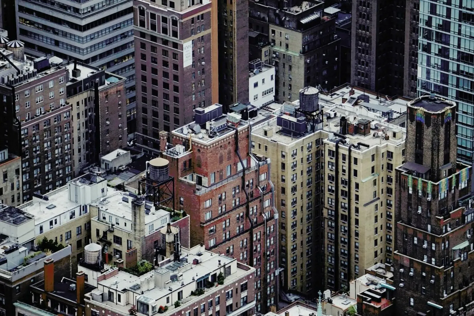 The Rooftops of NYC by @Merethee pellicola backlit da EyeEm Mobile GmbH