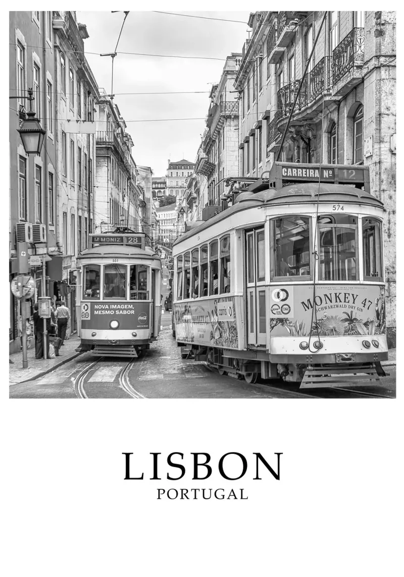 Lisbon Portugal Trams Scene Greyscale poster da Charnwood Prints