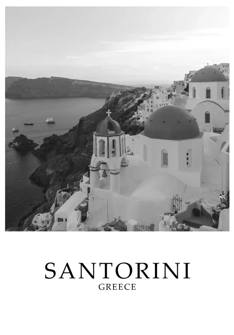 Santorini Greece Coastline Architecture Scene Greyscale plexiglass da Charnwood Prints