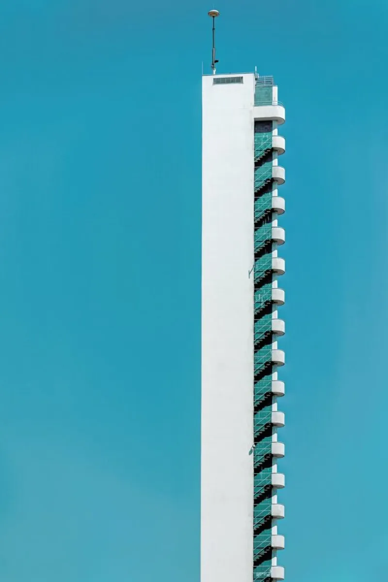 Olympic Tower carta hahnemühle da Michael Belhadi